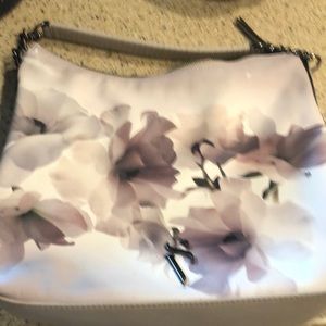 Simply Vera Wang Handbag